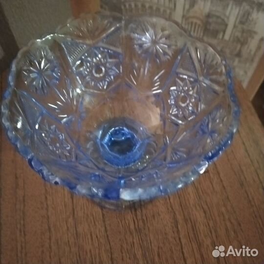 Конфетница на ножке синий хрусталь СССР