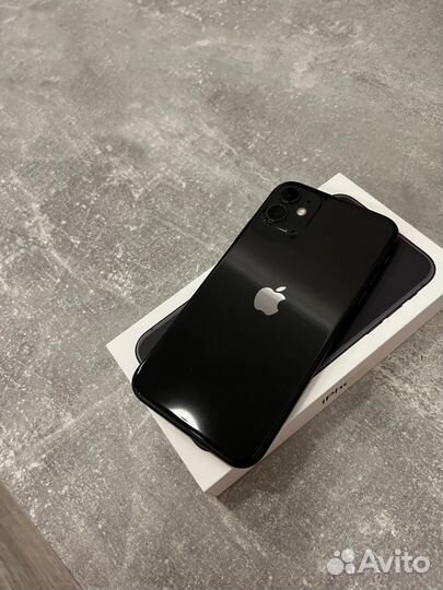 Телефон iPhone 11 128 gb