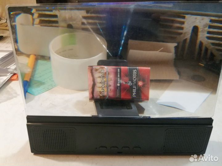 Звуковая рамка для просмотра фильмов с телефона