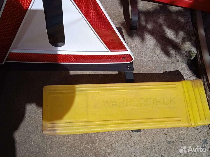 Знак аварийной остановки