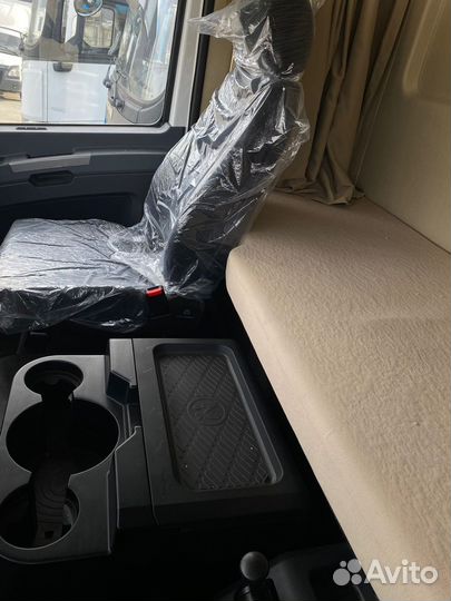 Shacman (Shaanxi) X3000, 2023