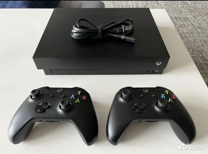 Xbox one X 1тб