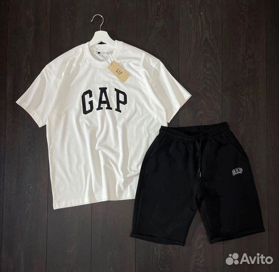 Костюм GAP