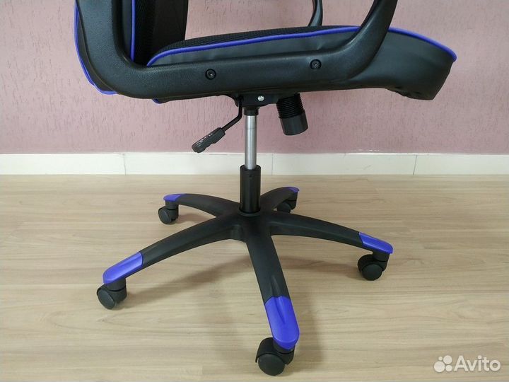 Кресло игровое Zombie Viking 2 Aero с доставкой