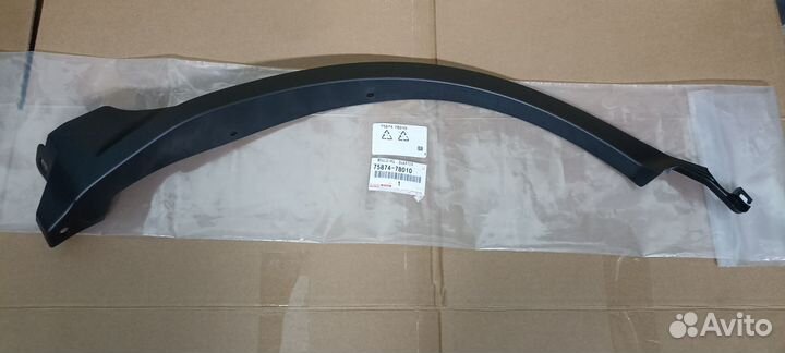 Молдинг арки Lexus NX 75874-78010