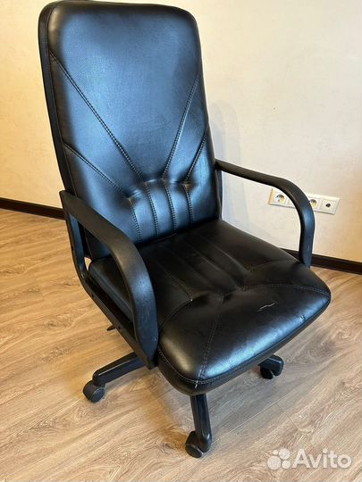 Стул офисный искусственная кожа