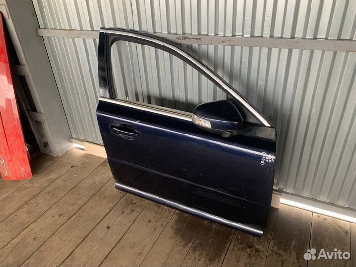 Дверь передняя правая Volvo S80