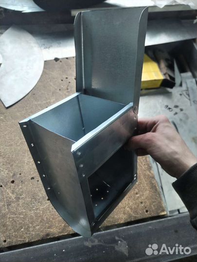 Бункерные кормушки для кроликов