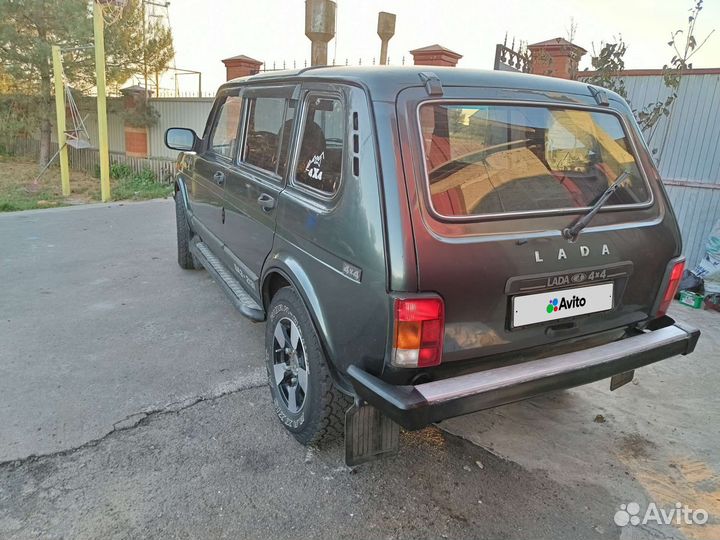 LADA 4x4 (Нива) 1.7 МТ, 2011, 71 000 км