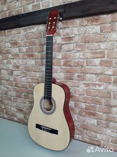 Гитара новая классическая