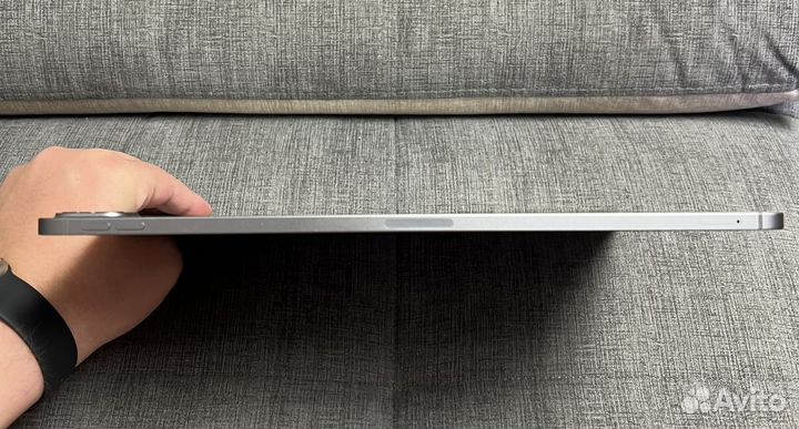 iPad Pro 12.9 / M2 / 128 / Wi Fi + Cellular