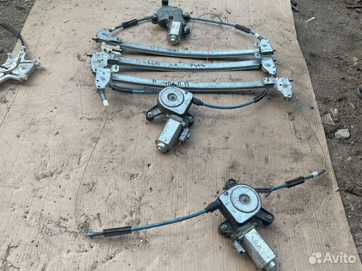 Стеклоподъемники задний прав и лев на Peugeot 406