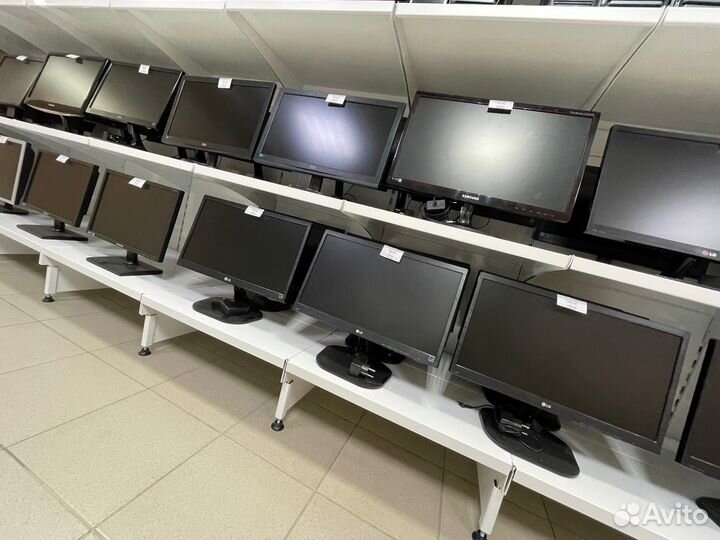 ЖК мониторы Б/У, большой выбор