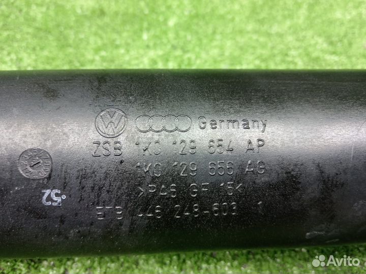 Патрубок интеркулера 1K0129654AP VAG Audi Volkswagen Passat b7 Alltrack Q3 8U A3 8P Tiguan 8U