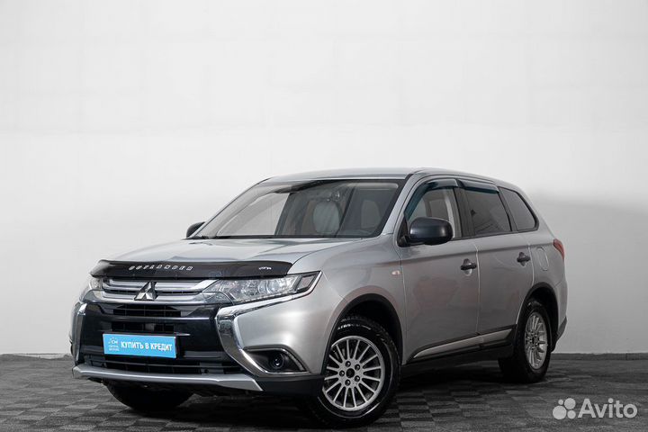 Mitsubishi Outlander 2.0 CVT, 2018, 69 774 км