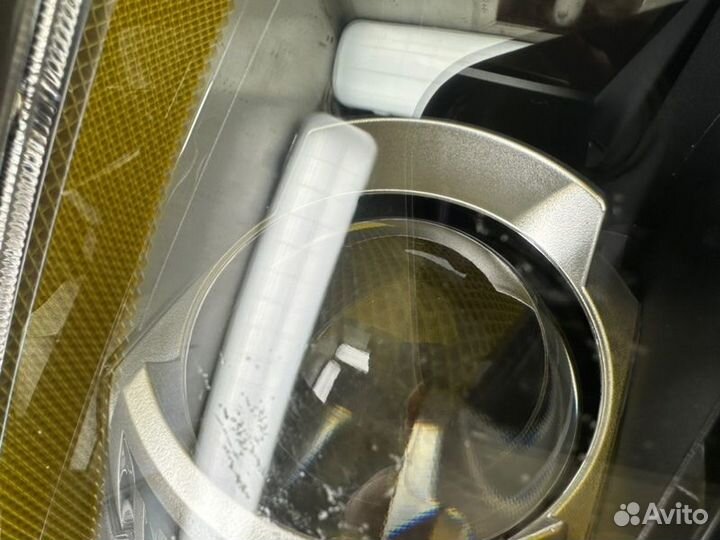 Фара правая Kia Seltos SP2 1.6 G4FJ 2021