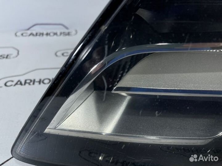 Фара левая Audi A4 B8 2011