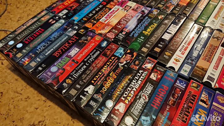 Кассеты VHS С фильмами