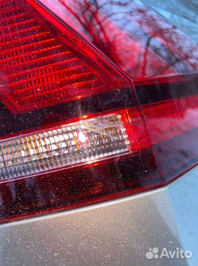Фара на volkswagen tiguan правая задняя в крыло