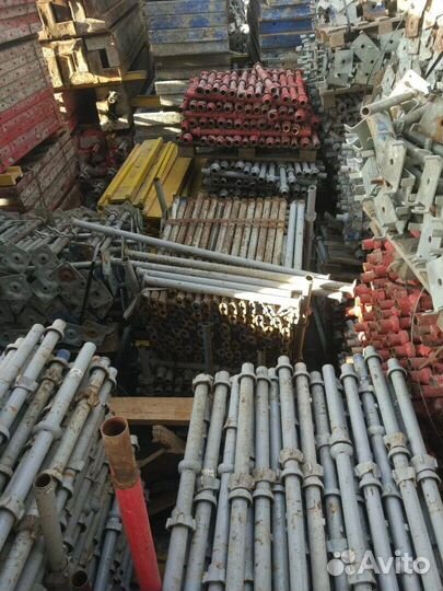 Кап-лок, Домкрат резьбовой нижний