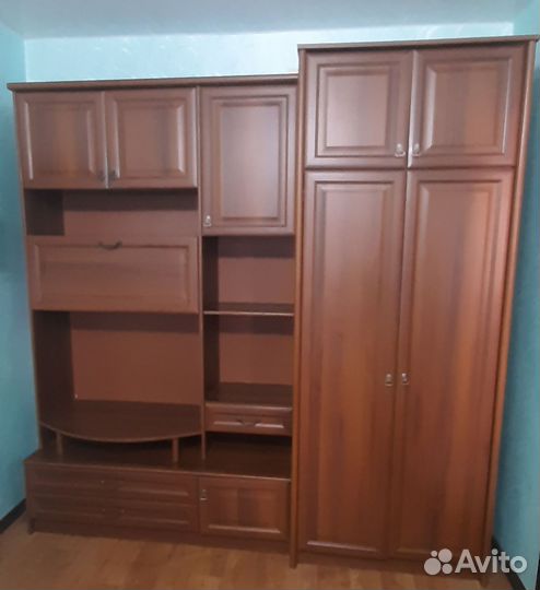 Стенка со шкафом