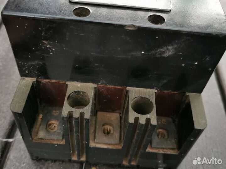 Автоматический выключатель а3114 500в 50гц СССР