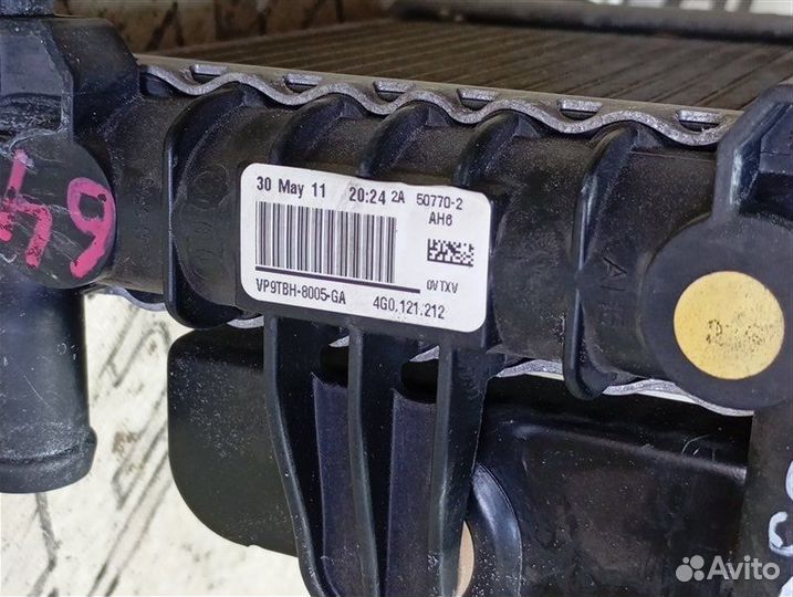 Радиатор дополнительный Audi A6 C7 3.0 CGW 2011