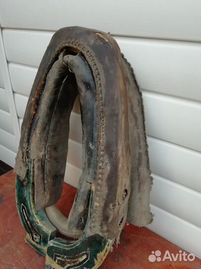 Хомут для лошади. Старина