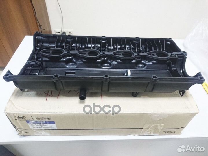 224104A460 крышка клапанная Hyundai H1 07 224