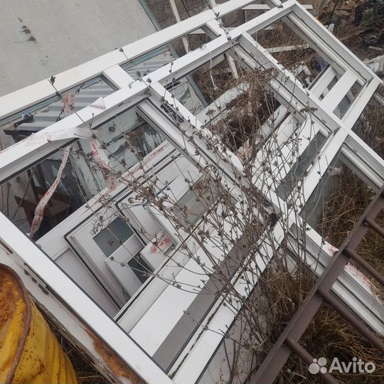 Окна пластиковые,двери.бу