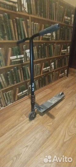 Трюковой самокат