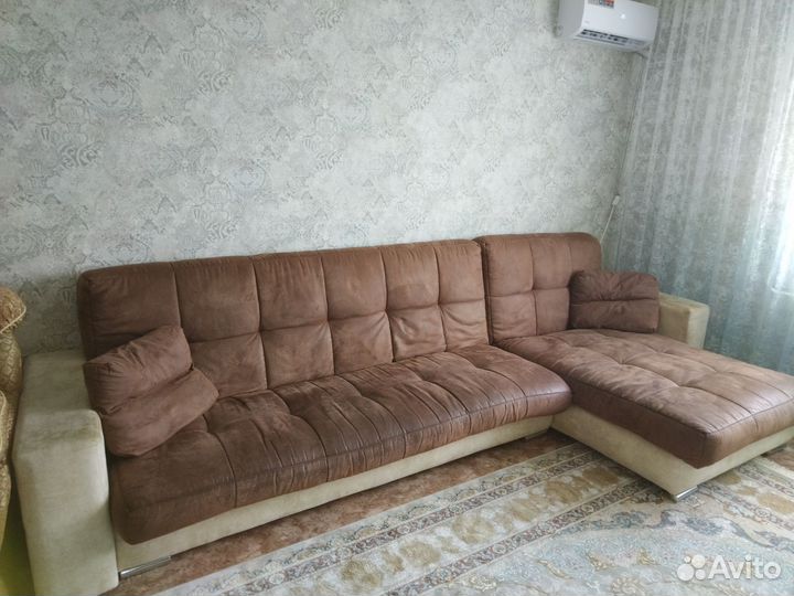 Угловой диван