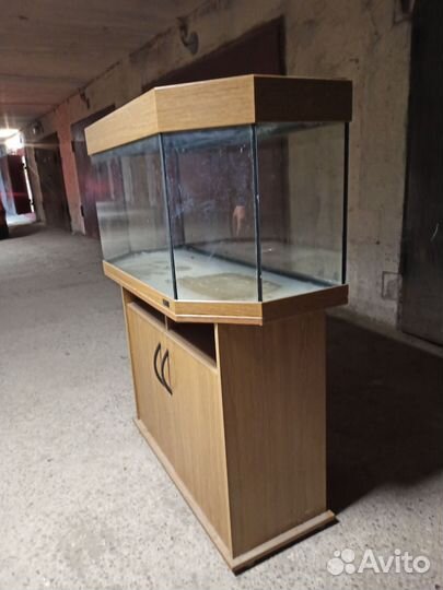 Аквариум с тумбой 200 л