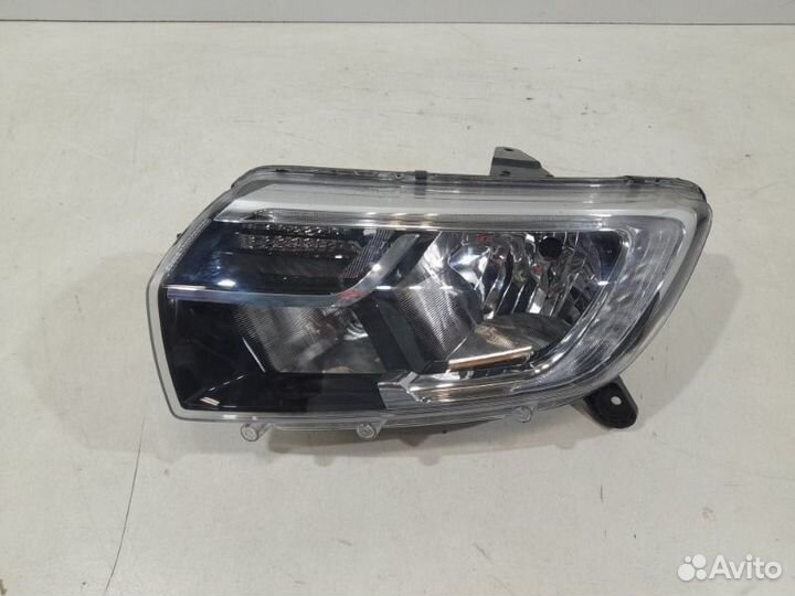 Фара левая Renault Logan 2 2018