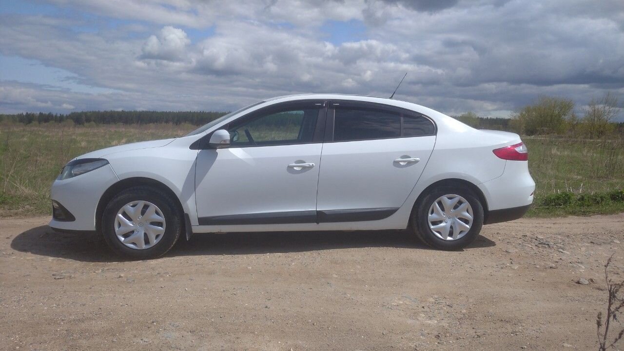 Renault Fluence: фото владельца