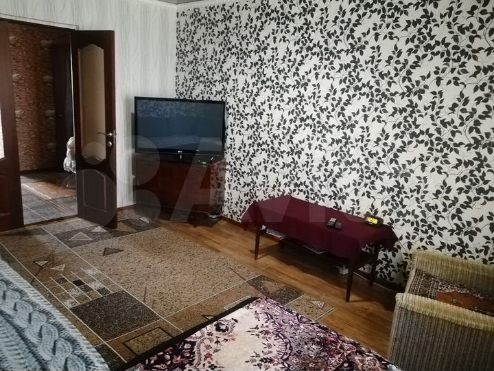 2-к. квартира, 50 м², 1/5 эт.