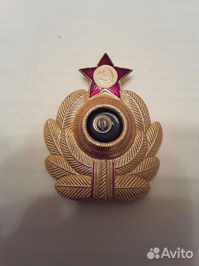 Кокарда и значки СССР