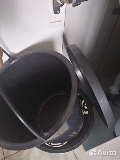 Ведро для мусора кухонное