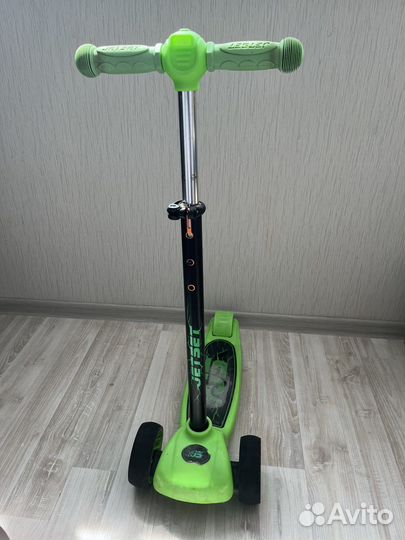 Самокат 3-х колесный jetset