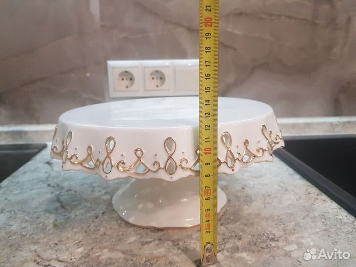 Вазы для фруктов, тортовница, сервировочные блюда