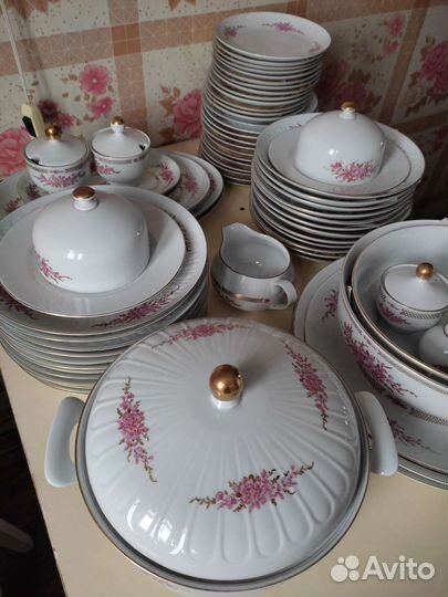 Сервиз столовый ГДР на 12 персон