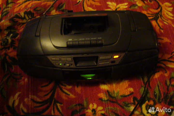 Продам музыкальный центр