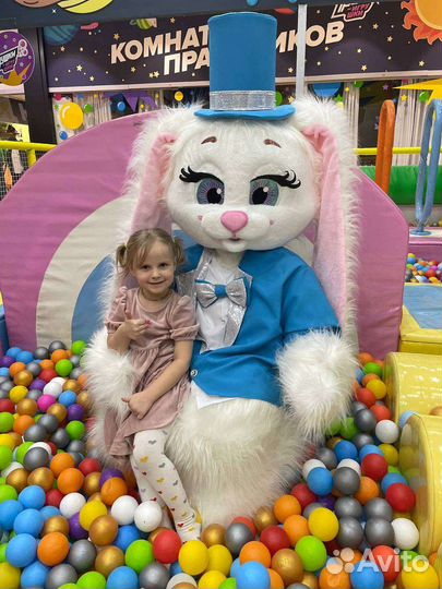 Ростовая кукла заяц аниматор