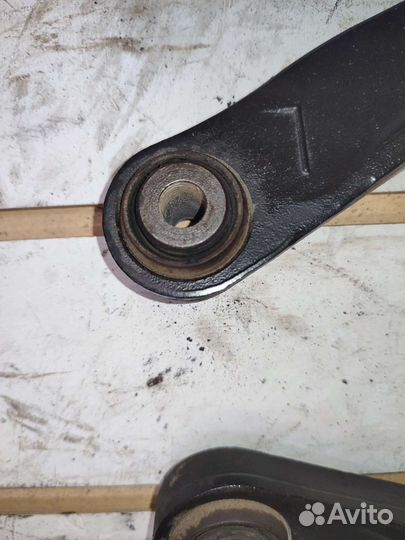 Рычаг задний верхний Volvo XC60