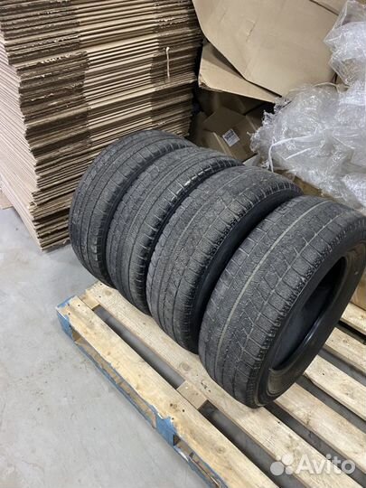 Bridgestone Blizzak VRX 185/65 R14