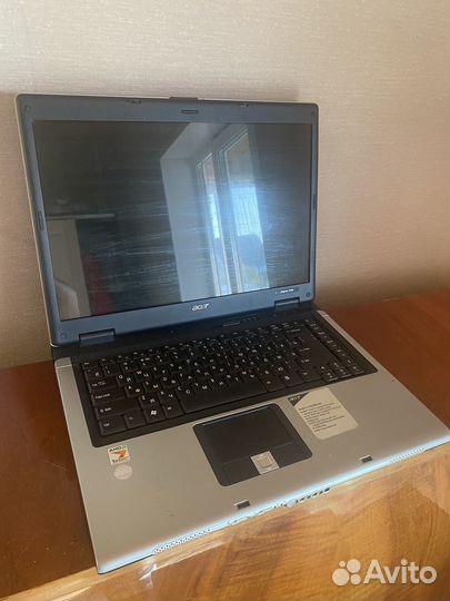 Кучка старых ноутбуков