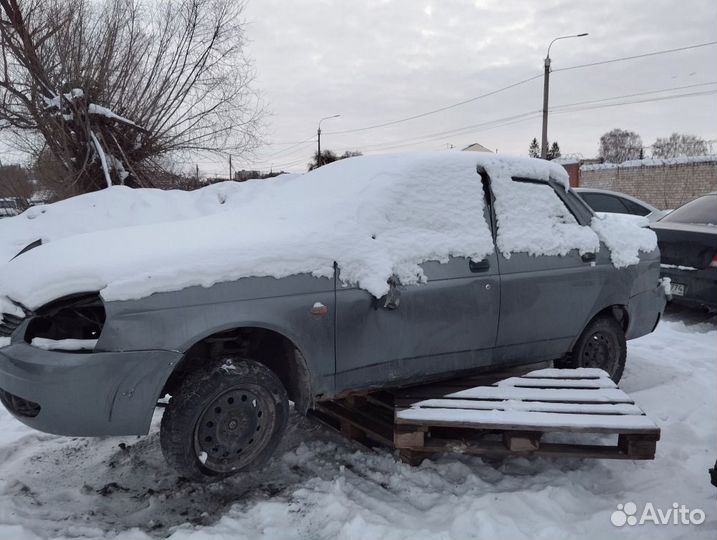 Ваз (LADA) Priora I накладка (кузов внутри)