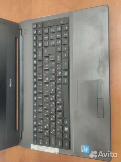 Ноутбук dexp