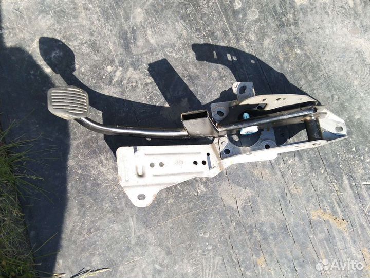 Педаль тормоза ford focus 3
