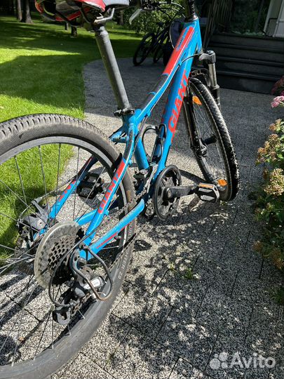 Велосипед Giant